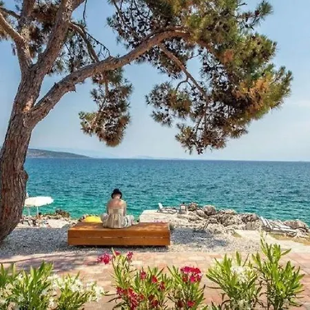 Deluxe With Heated Pool, Whirpool, Sea View Near Beautiful Iii - By Traveler Tourist Agency Krk Id 2402