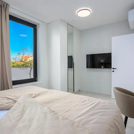 Deluxe With Heated Pool, Whirpool, Sea View Near Beautiful Iii - By Traveler Tourist Agency Krk Id 2402 Villa