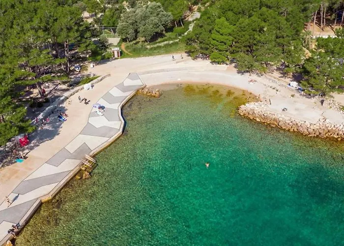 Deluxe With Heated Pool, Whirpool, Sea View Near Beautiful Iii - By Traveler Tourist Agency Krk Id 2402