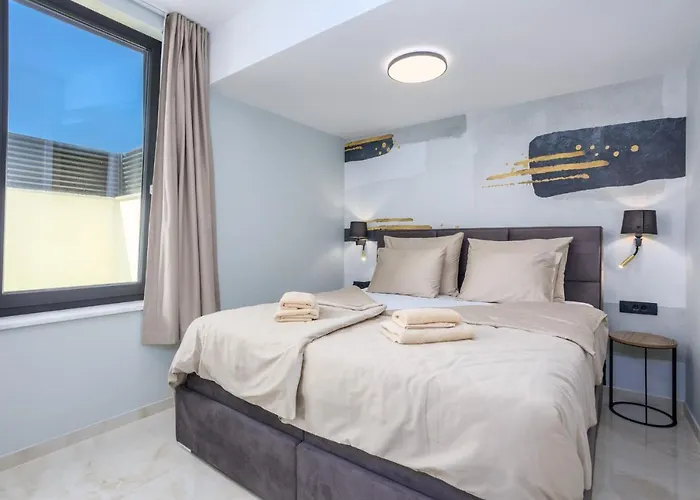 Deluxe With Heated Pool, Whirpool, Sea View Near Beautiful Iii - By Traveler Tourist Agency Krk Id 2402