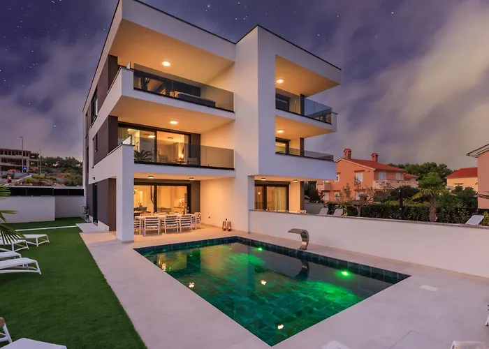 Deluxe With Heated Pool, Whirpool, Sea View Near Beautiful Iii - By Traveler Tourist Agency Krk Id 2402