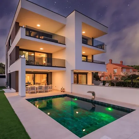 Deluxe With Heated Pool, Whirpool, Sea View Near Beautiful Iii - By Traveler Tourist Agency Krk Id 2402