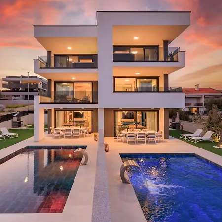 Villa Deluxe With Heated Pool, Whirpool, Sea View Near Beautiful Iii - By Traveler Tourist Agency Krk Id 2402 Krk Town